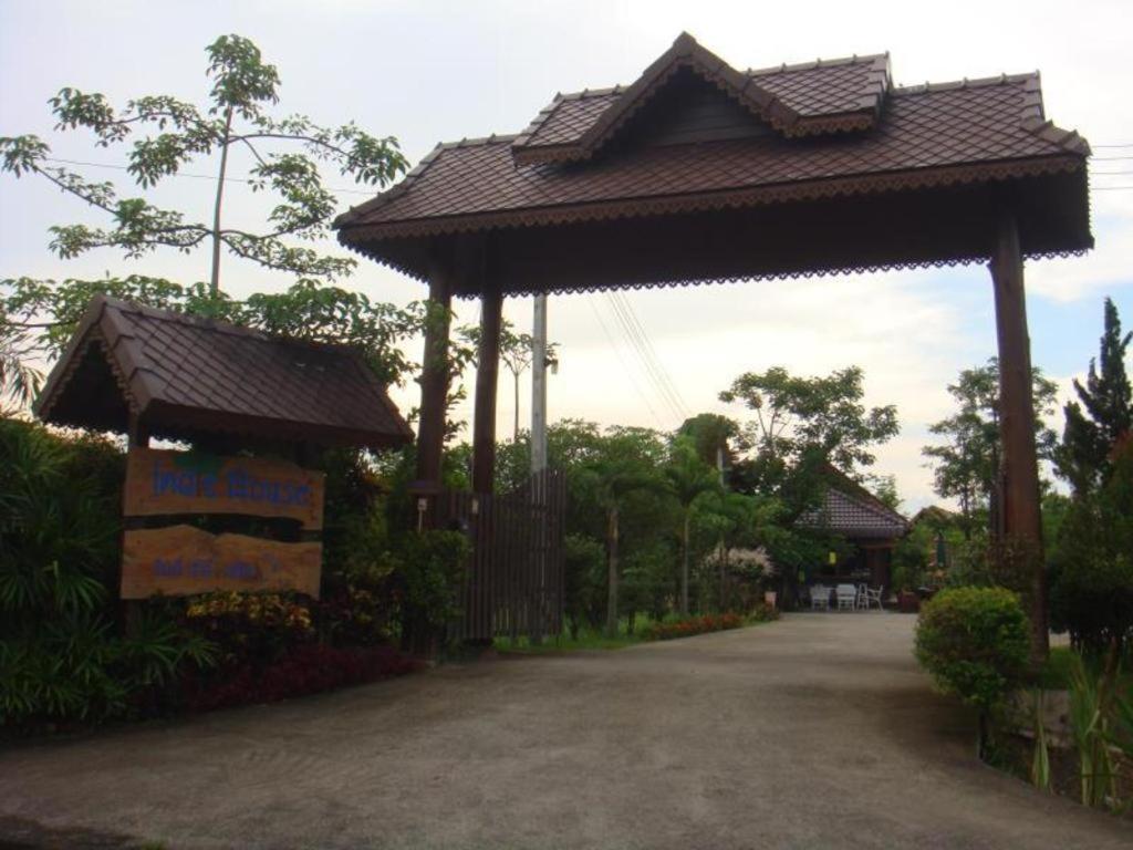 Indie House @ Maerim Chiang Mai Buitenkant foto