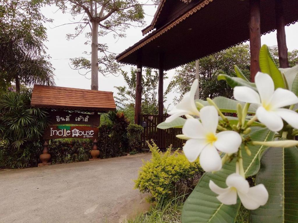Indie House @ Maerim Chiang Mai Buitenkant foto