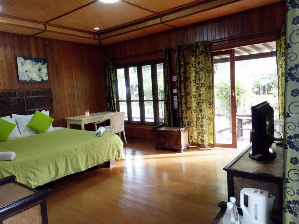 Indie House @ Maerim Chiang Mai Buitenkant foto